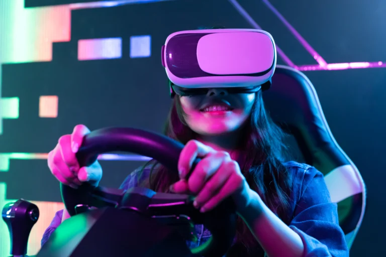 The New Frontier of Luxury VR Shopping: From Virtual Test Drives to Digital Home Tours